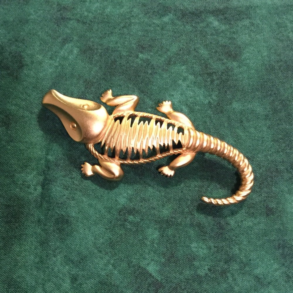 Vintage Brushed Gold Alligator Brooch